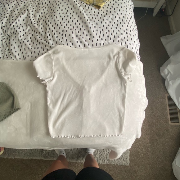 2 for 1: White garage Crop & Green Forever 21 Crop - Picture 4 of 7